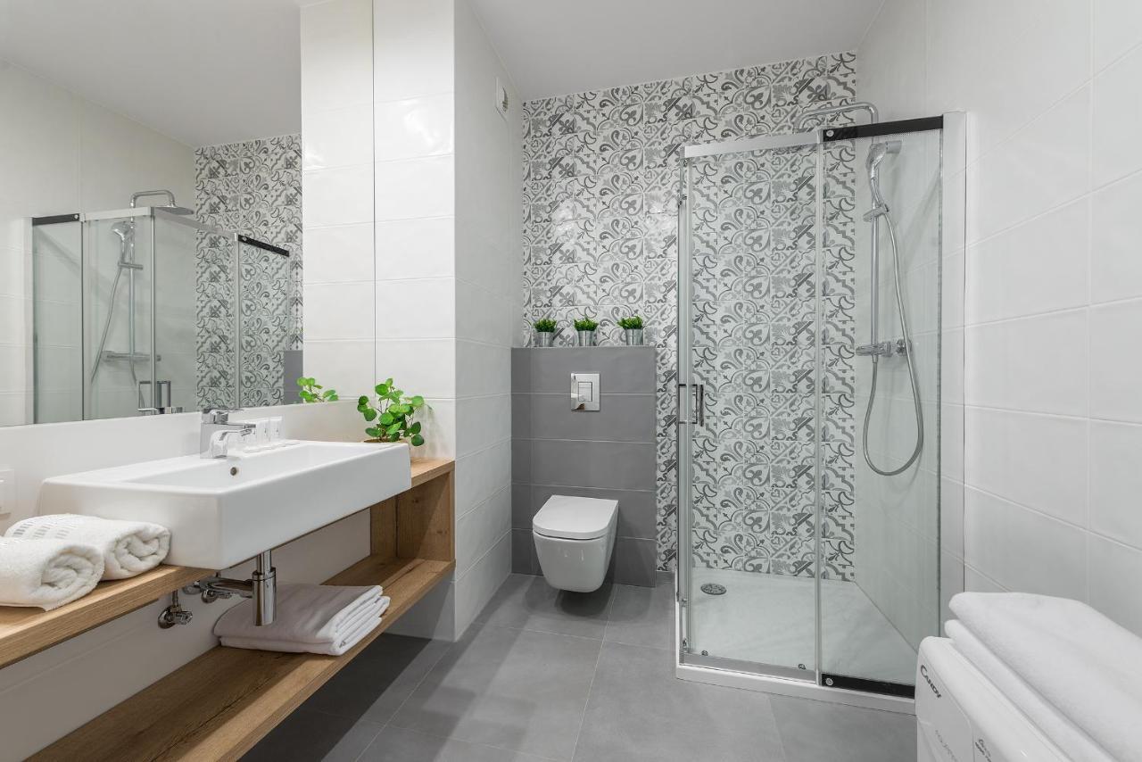 Okecie Airport Studio Bakalarska 2 P&O Serviced Apartments Warsawa Bagian luar foto
