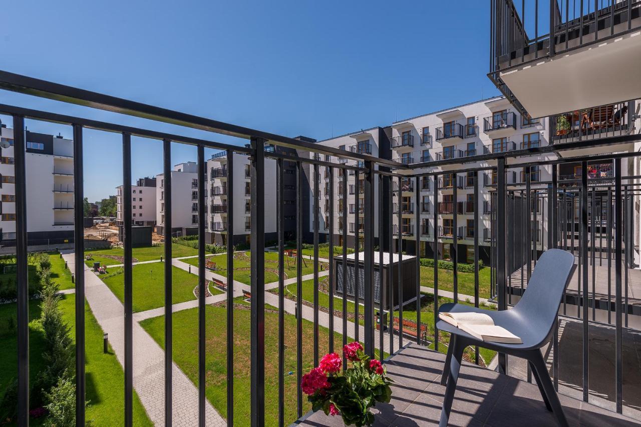 Okecie Airport Studio Bakalarska 2 P&O Serviced Apartments Warsawa Bagian luar foto