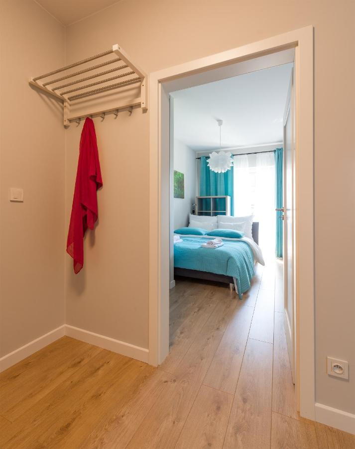 Okecie Airport Studio Bakalarska 2 P&O Serviced Apartments Warsawa Bagian luar foto